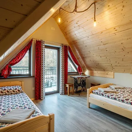 Zbojowa Chata Chalet Poronin
