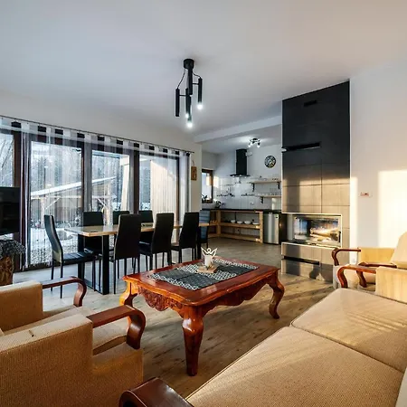 샬레 Zbojowa 포로닌